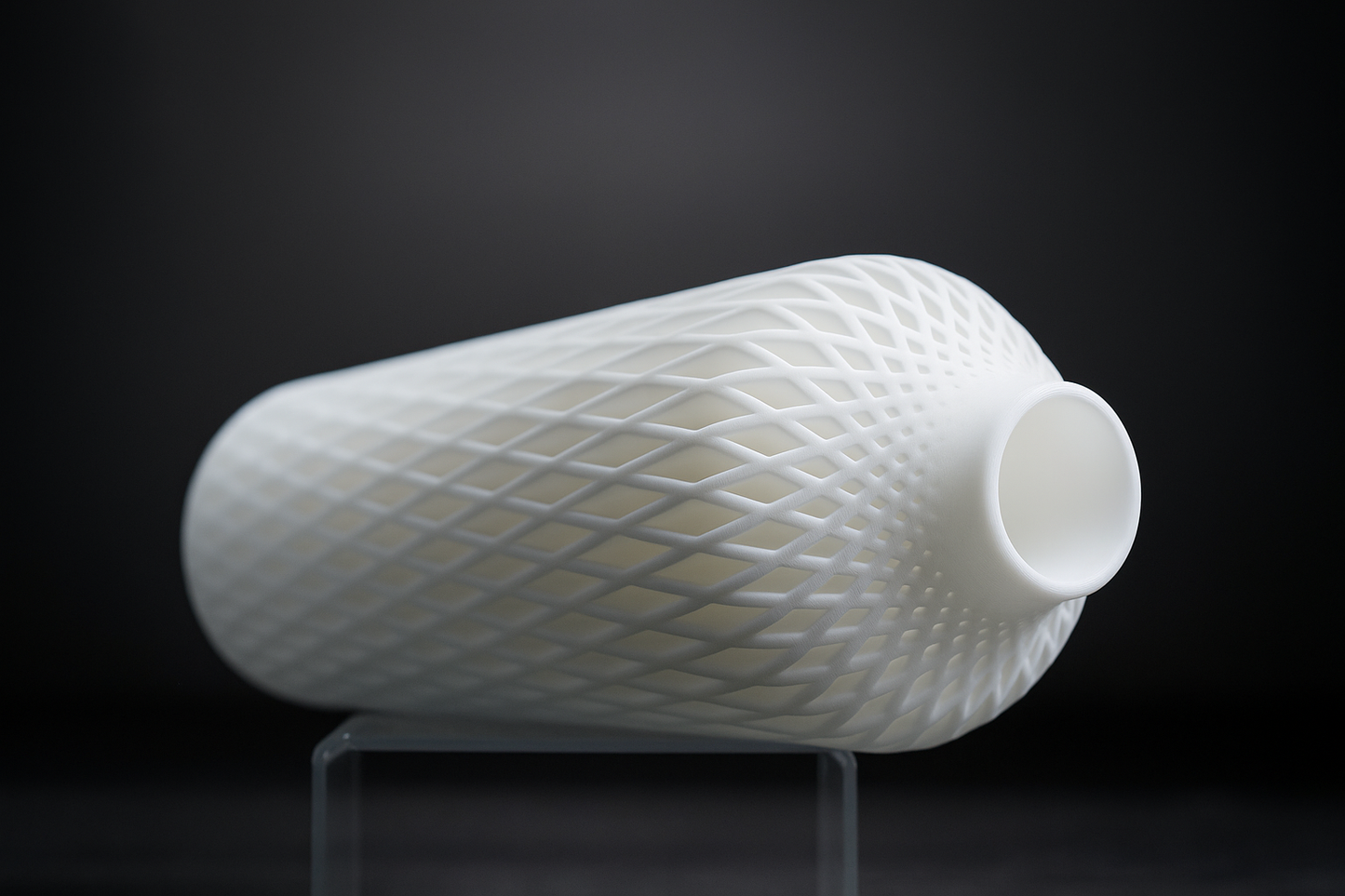 Premium Design Aero Lattice Vase – 3D Printed Contemporary Geometric Art Piece