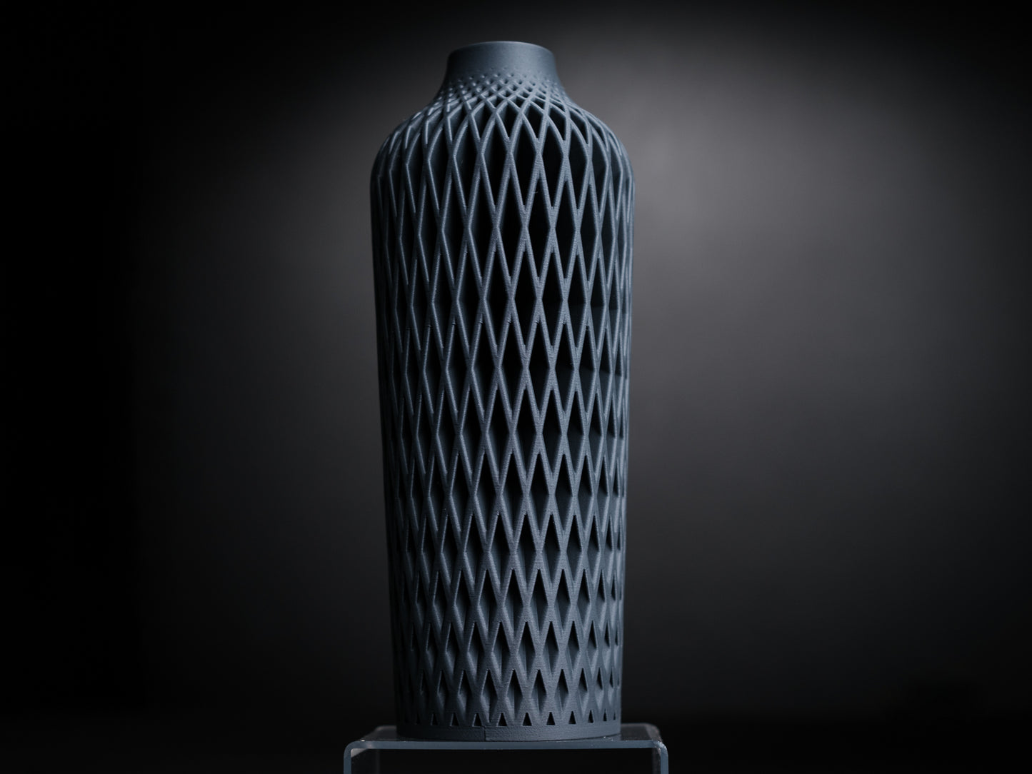Premium Design Aero Lattice Vase – 3D Printed Contemporary Geometric Art Piece