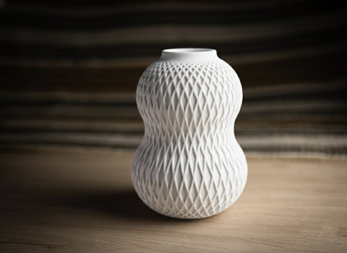 Facet Vase – 3D Printed Modern Geometric Art Décor