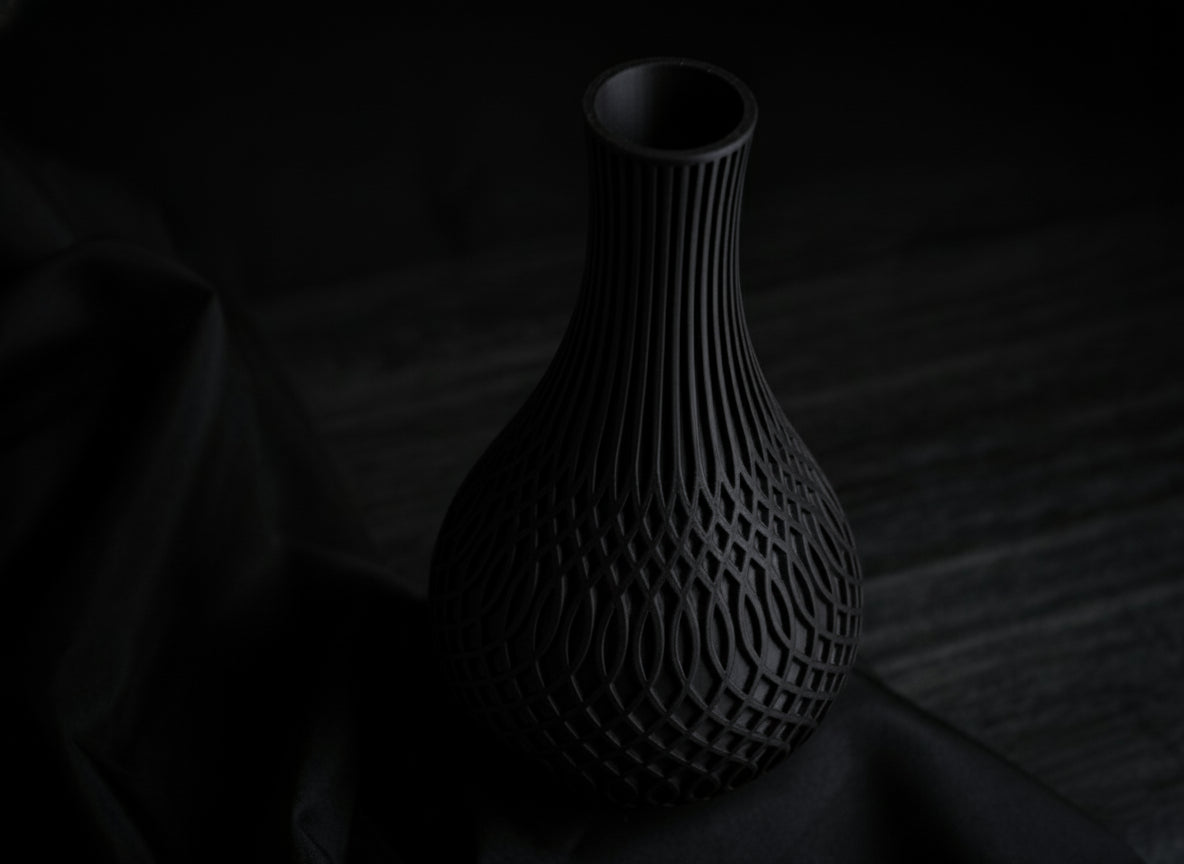 Inflect Vase – 3D Printed Modern Geometric Art Piece