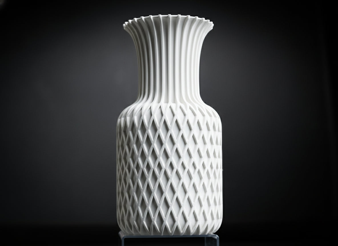 Lattice Flare Vase – Modern 3D Printed Geometric Decor
