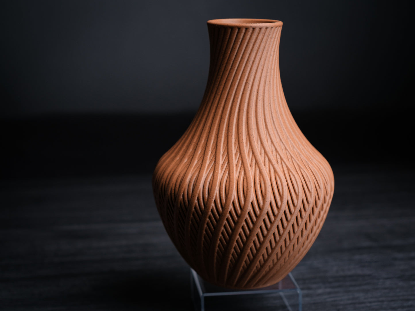 Ripple Vase – 3D Printed Modern Artistic Home Décor
